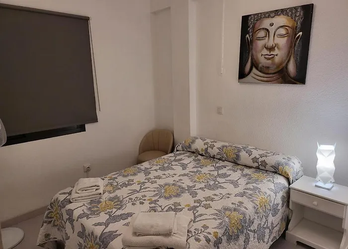 Virginia Apartment *